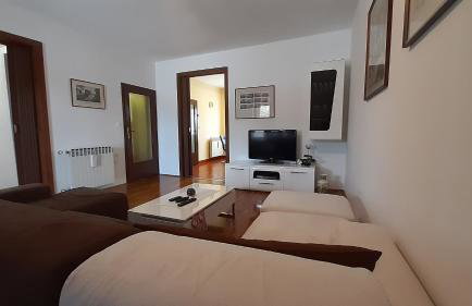 Villa Komel with Pool - Foto 13