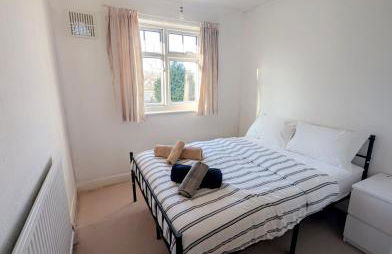 Spacious House in Ruislip Free Parking Near Tube - Foto 3