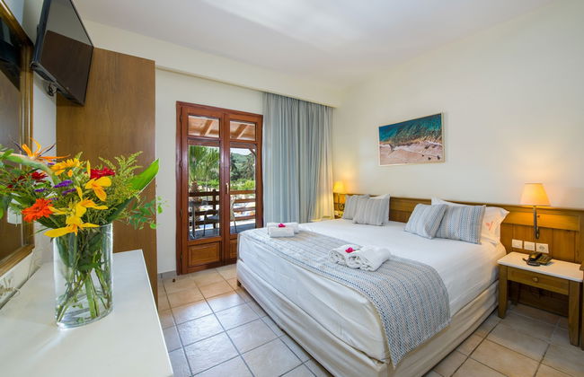 Omega Platanias - Foto 20