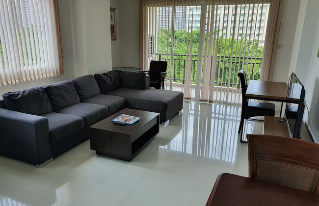 Jomtien Beach Penthouses - Photo 45