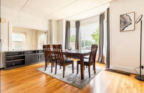 Lakefront Family Getaway - Foto 26