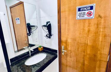 Casa Galdino - 5 km do Aeroporto Juscelino Kubitschek - Foto 15