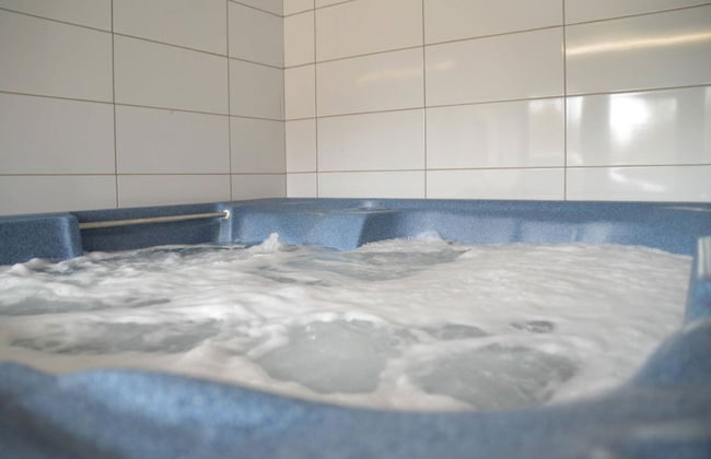 Holiday Home in Waimes With Pool & Sauna - Foto 40