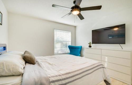 BBQ Ready Retreat with Pool Access in Palm Harbor - Foto 18