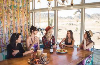 The Outlaw By The Cohost Company - Foto 42