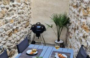 Proche Nausicaa, gare & remparts, spacieuse maison 3 chambres, cour privée, parking gratuit & adaptée aux vélos - Foto 14