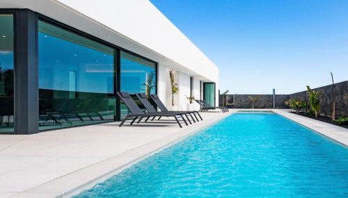 Villa Tenik - Foto 1