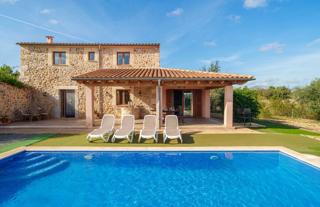 Can Blancos - Photo 1