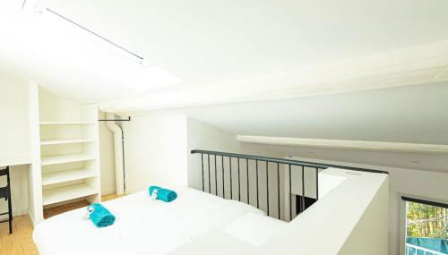 Bel appart plein sud près du centre ville - Photo 2