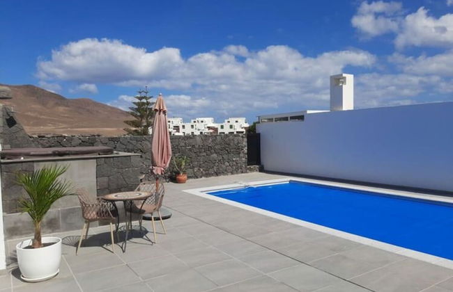 Holiday Home in Playa Blanca - Photo 18