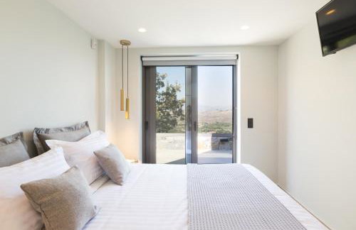 Eforasis Villas, with Heated Spa Whirlpool, by ThinkVilla - Foto 80