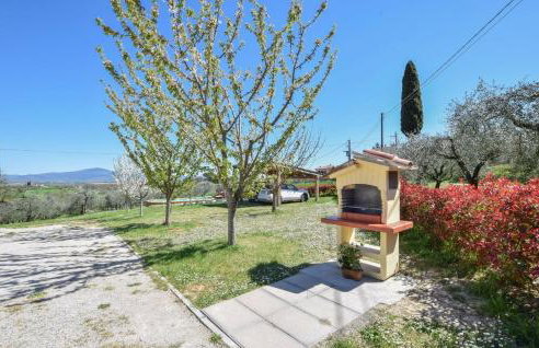 Awesome Home In Marciano Della Chiana - Photo 44