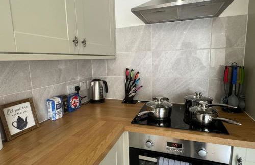 2 bedroom, Parking, Hounslow St - Foto 8