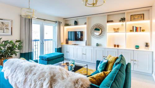 Chic, immaculate Warwick apartment sleeps 4,2 bathrooms, free private parking, easy walk to Warwick, canal-side pub on doorstep - perfect for family breaks, the races or work stays - Foto 2