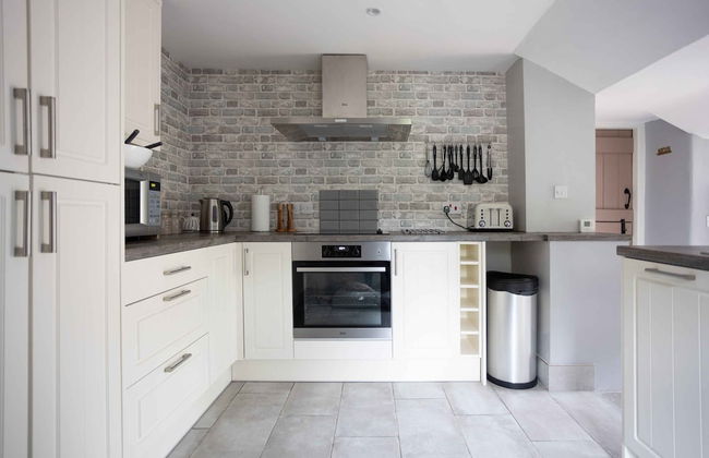 Cosy, Tranquil, Fully Equipped & Beautiful Garden - Foto 23