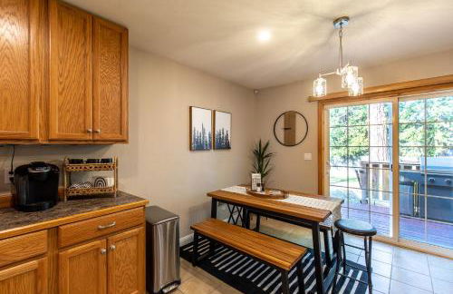 Chic, and Cozy, Centrally Located getaway - Foto 16