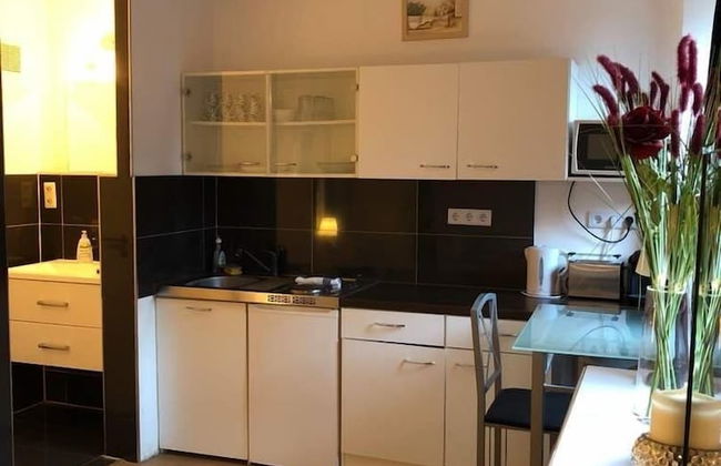 Friesenwall Centrum 5 min to Mainstation - Foto 33