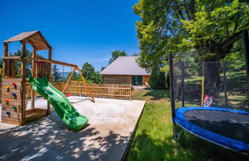 2 Bedroom Gorgeous Home In Frkasic - Photo 7