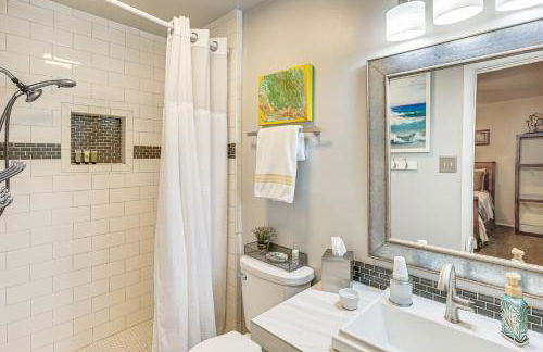 Sunroom and Yard Charming Hot Springs Home! - Foto 15