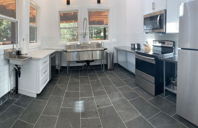 Wild Pines Cabins - Photo 17