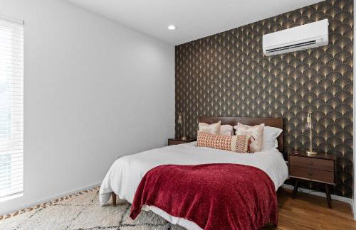 South Side Modern - Downtown Living - Amazing Location - Foto 19