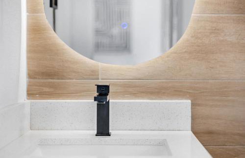 Modern and Beachy space with full kitchen, for 4 ppl - Foto 3