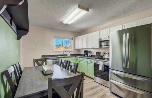 Runaway Escapade! Hot Tub, BBQ & Fire Pit - Foto 16