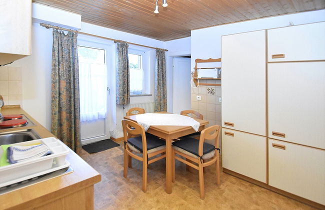 Cosy Apartment near Ski Area in Zorge - Photo 10