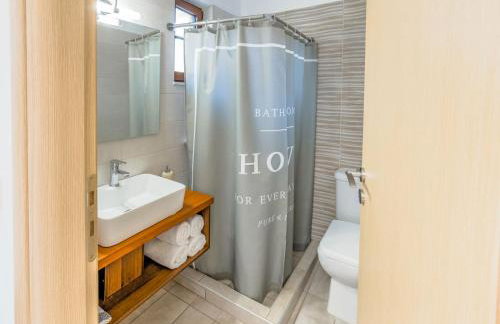 Aloustina Apartments - Photo 12