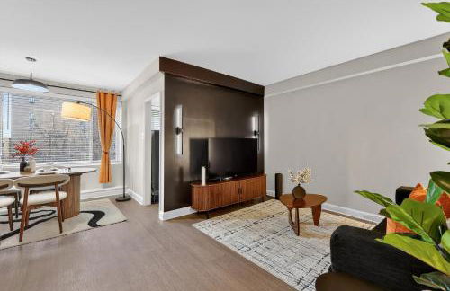 CASA Arlington Suite with In-Suite Massage Chair & Premium Amenities - Foto 23