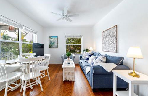 The Blue Parrot - Foto 55