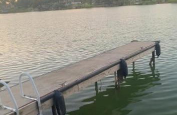 Spacious Lakefront Home with Water Views, WiFi & Private Washer/Dryer - Photo 9