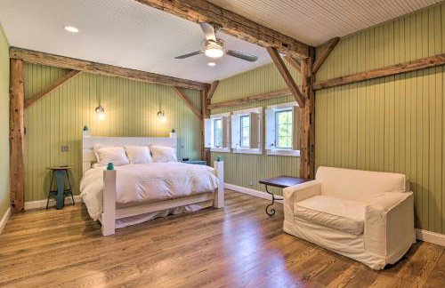 Luxe Barndominium with Home Gym, Theater, and More! - Foto 16