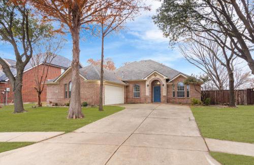 Large Luxury 4-BR Home EPIC GameRoom! Lighted Deck & Grill! - Foto 26