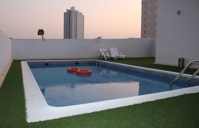 Swan Towers - Photo 23