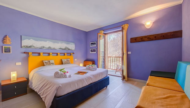 Rebecca's House (few steps from skiing) - Photo 4, Room