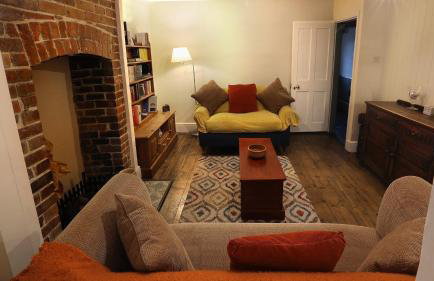 Charming 2BR Edwardian House in Market Town - Foto 10