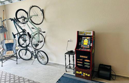 Charming new home near Canyon Lake/Guadalupe River - Photo 9