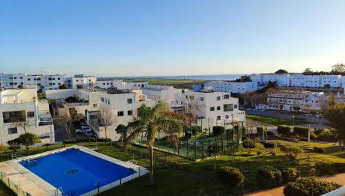 Apartamentovistasconil, ático con piscina, jardín, pista de pádel y solárium - Foto 1, Garden