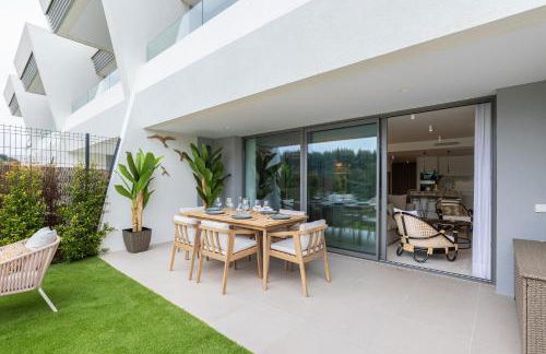 Luxury House Chaparral Golf E12 by AORA STAY - Photo 3