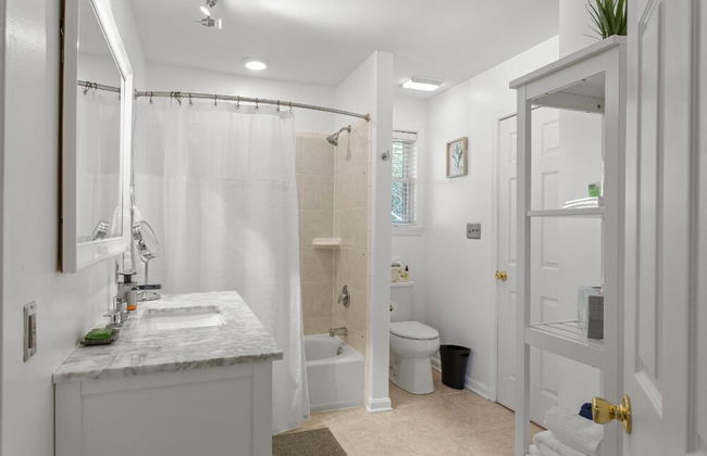 12 M to Naval Acadmey Waterfront Calming Paradise - Foto 9