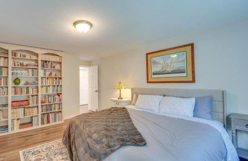 Modern Bellingham Home for work & play, beach access - Foto 10