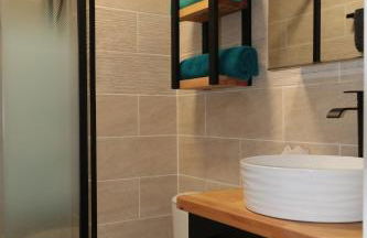 Studio avec terrasse privative - Photo 7