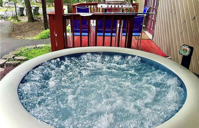 Pocono Escape - Cozy 5br - Sauna-billiard 5 Bedroom Home by RedAwning - Foto 38