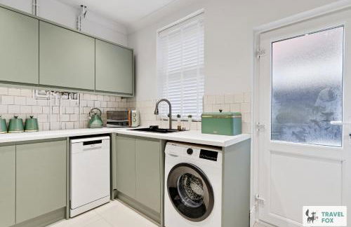 Liz's 4 Bed House: Close to the Motor Point Arena - Foto 38