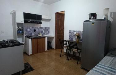 Kitnet Mobiliada Espaço inteiro - Foto 7