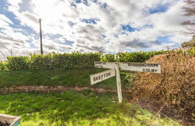 Host Stay Woodfalls Barn - Foto 31