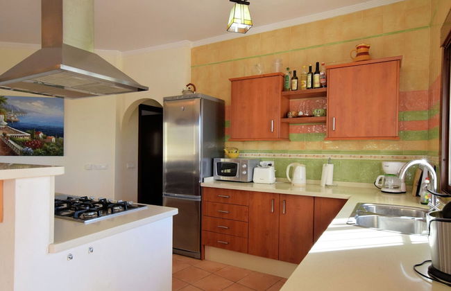 Apartment is Approx. 100 Metres From the Atlantic - Foto 25