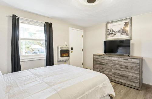 Charming Retro Property 6 - Photo 8