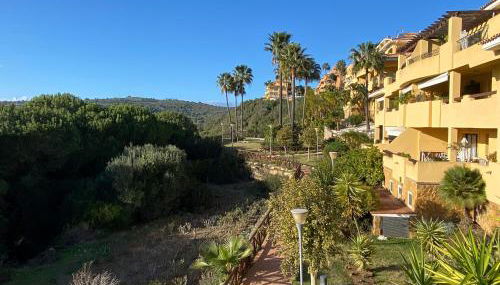 Sunny Retreat with Stunning View - Foto 2, Garden, Garden view